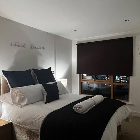 Leeds Clarence Dock 2 Bedroom Apt Leeds (West Yorkshire) Exterior foto