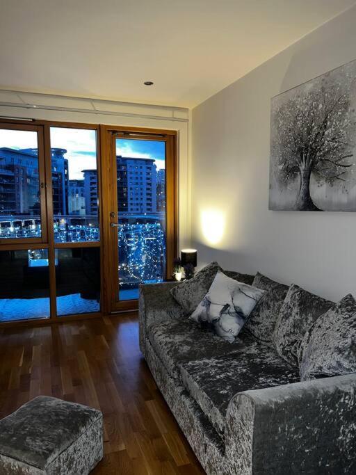 Leeds Clarence Dock 2 Bedroom Apt Leeds (West Yorkshire) Exterior foto