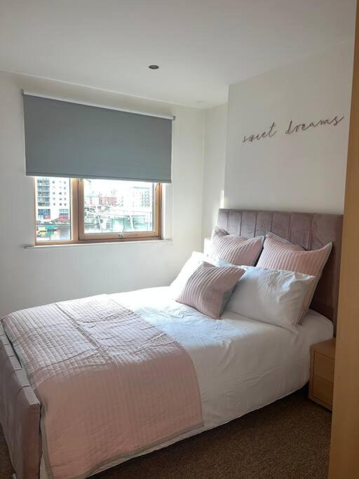 Leeds Clarence Dock 2 Bedroom Apt Leeds (West Yorkshire) Exterior foto