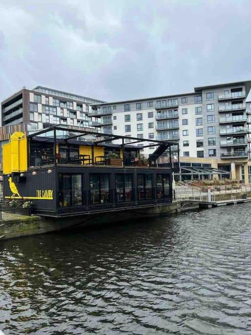 Leeds Clarence Dock 2 Bedroom Apt Leeds (West Yorkshire) Exterior foto